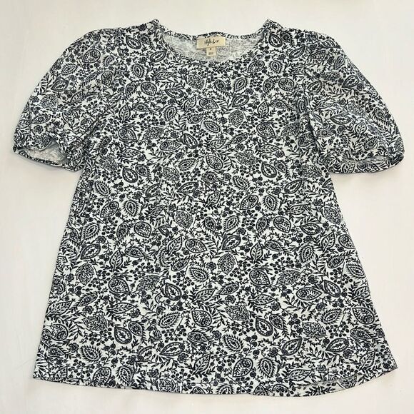 Style & Co. Women’s Black & White Floral Short Sleeve Blouse Size Medium - Picture 1 of 7